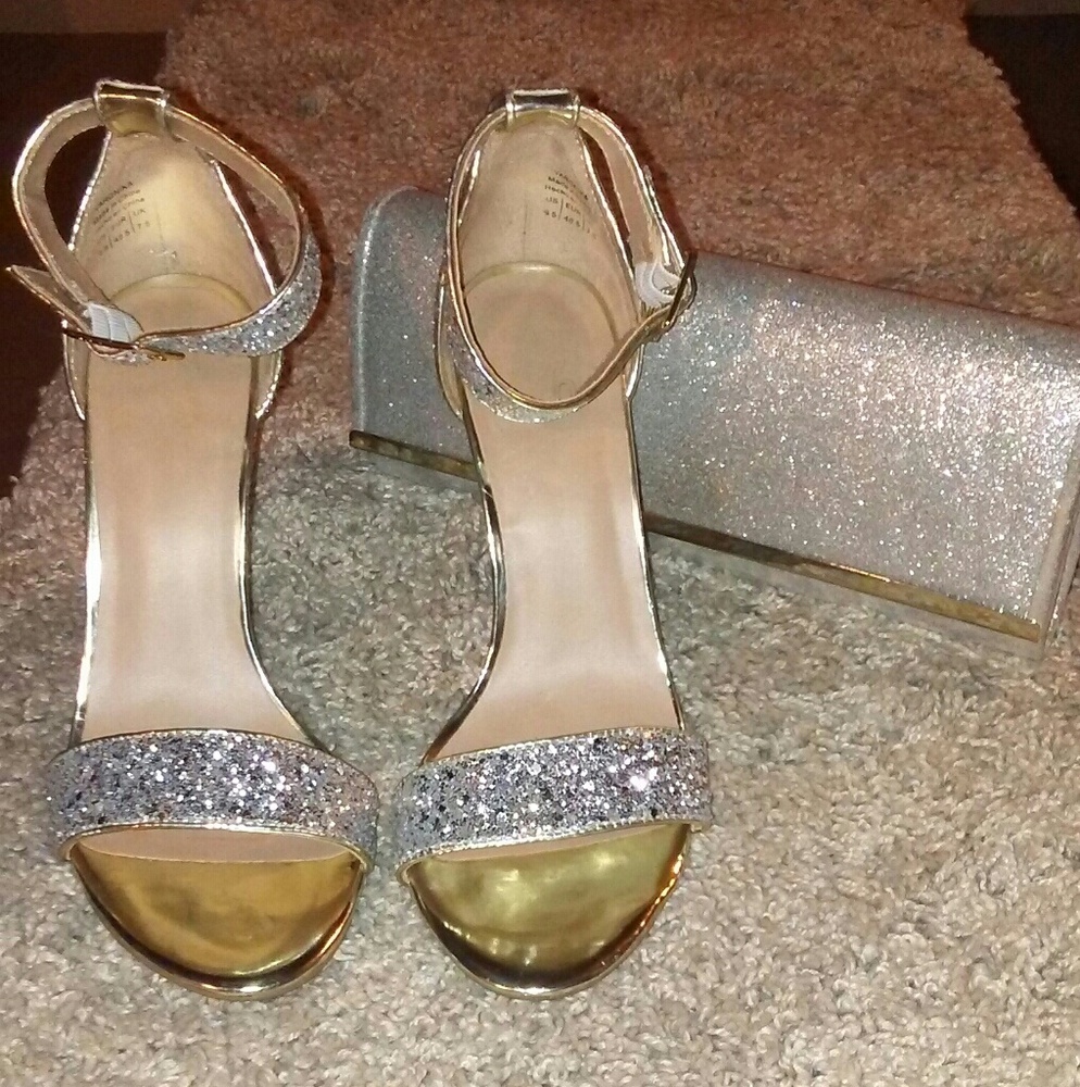 Sliver glitter heels